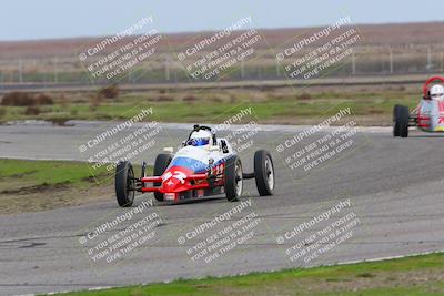 media/Jan-15-2023-CalClub SCCA (Sun) [[40bbac7715]]/Group 5/Qualifying (Sweeper)/